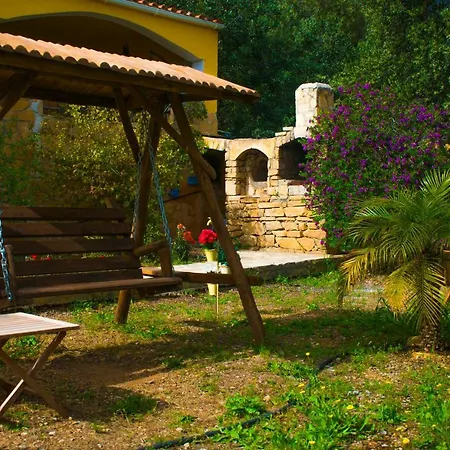 Villa-maria Villa *